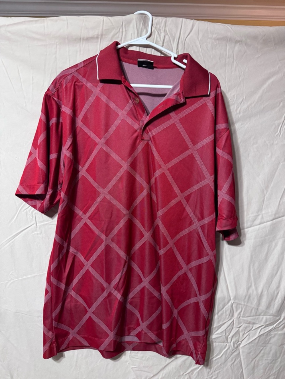 Nike Men's Maroon Plaid Short-Sleeve Polo